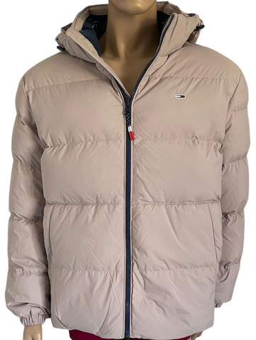 Tommy Jeans TJM Essential Down Jacket Winterjacke (DM0DM15447) coral stone