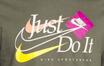 Nike T-Shirt Sportswear BRAND RIFFS olive - Kopensneakers Marken Schuhe stark reduziert